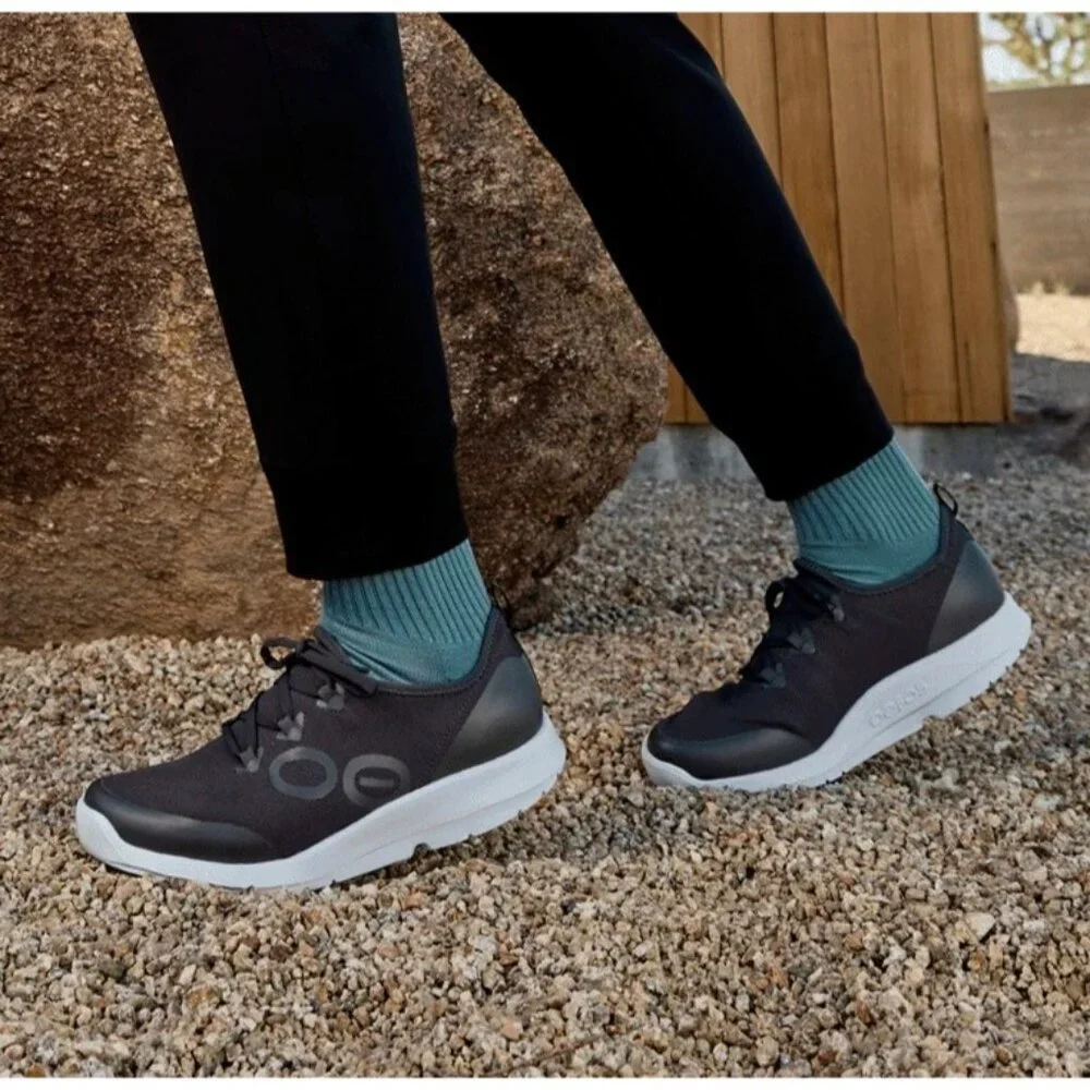 Oofos Gray Walking Sneakers OOfoam Sole 9.5 Volcanic Ash OOmg‎ Sport LS